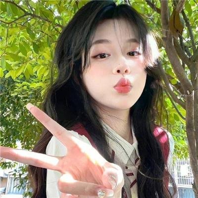 怪诞女孩